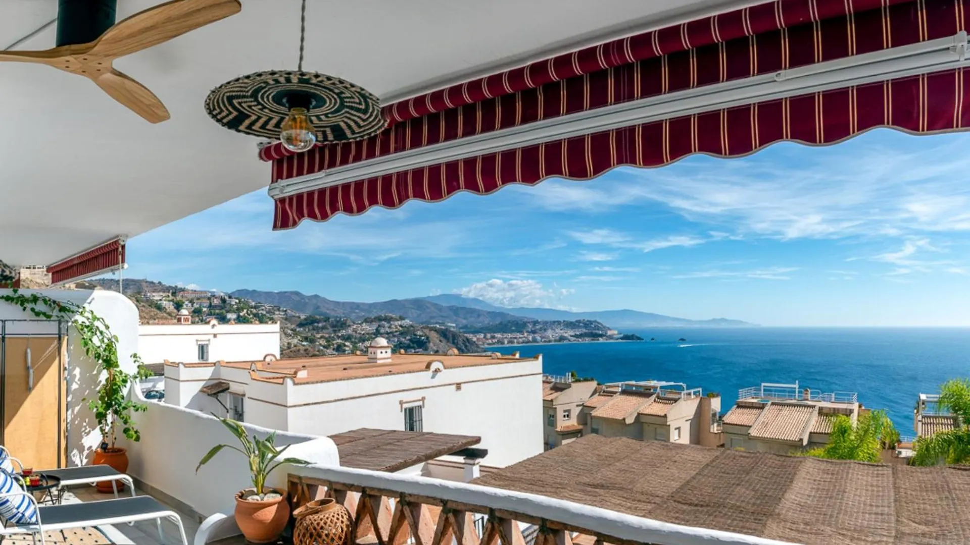 Luci By The Sea Apartment La Herradura
