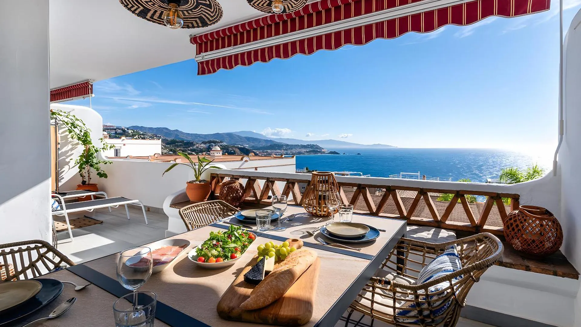 Luci By The Sea Apartment La Herradura