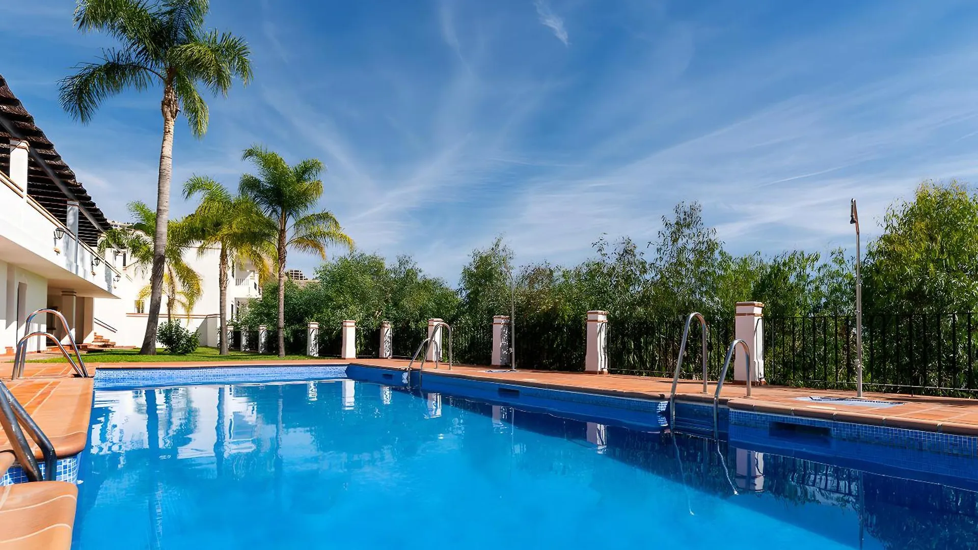 Luci By The Sea Apartment La Herradura